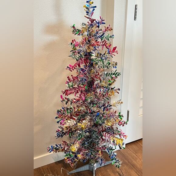 4ft Colorful Tinsel Christmas Tree Multicolored Silver Gold Pre-lit Warm Lights - Picture 4 of 12